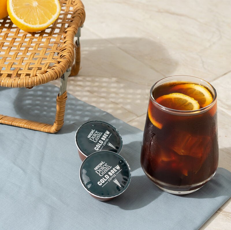 Iced Cold Brew Berry lemon